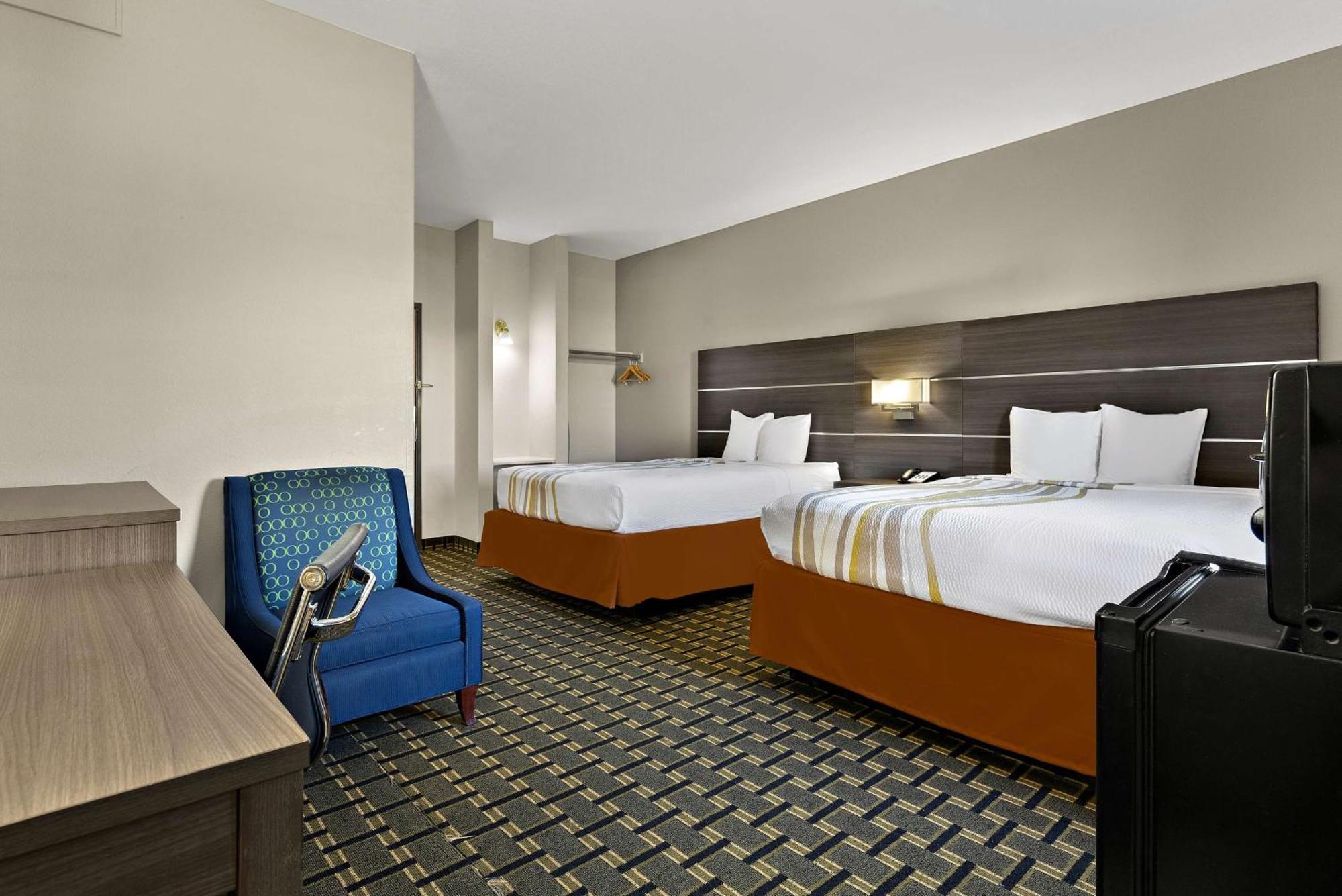Surestay Plus Hotel By Best Western Tulsa East Exteriör bild