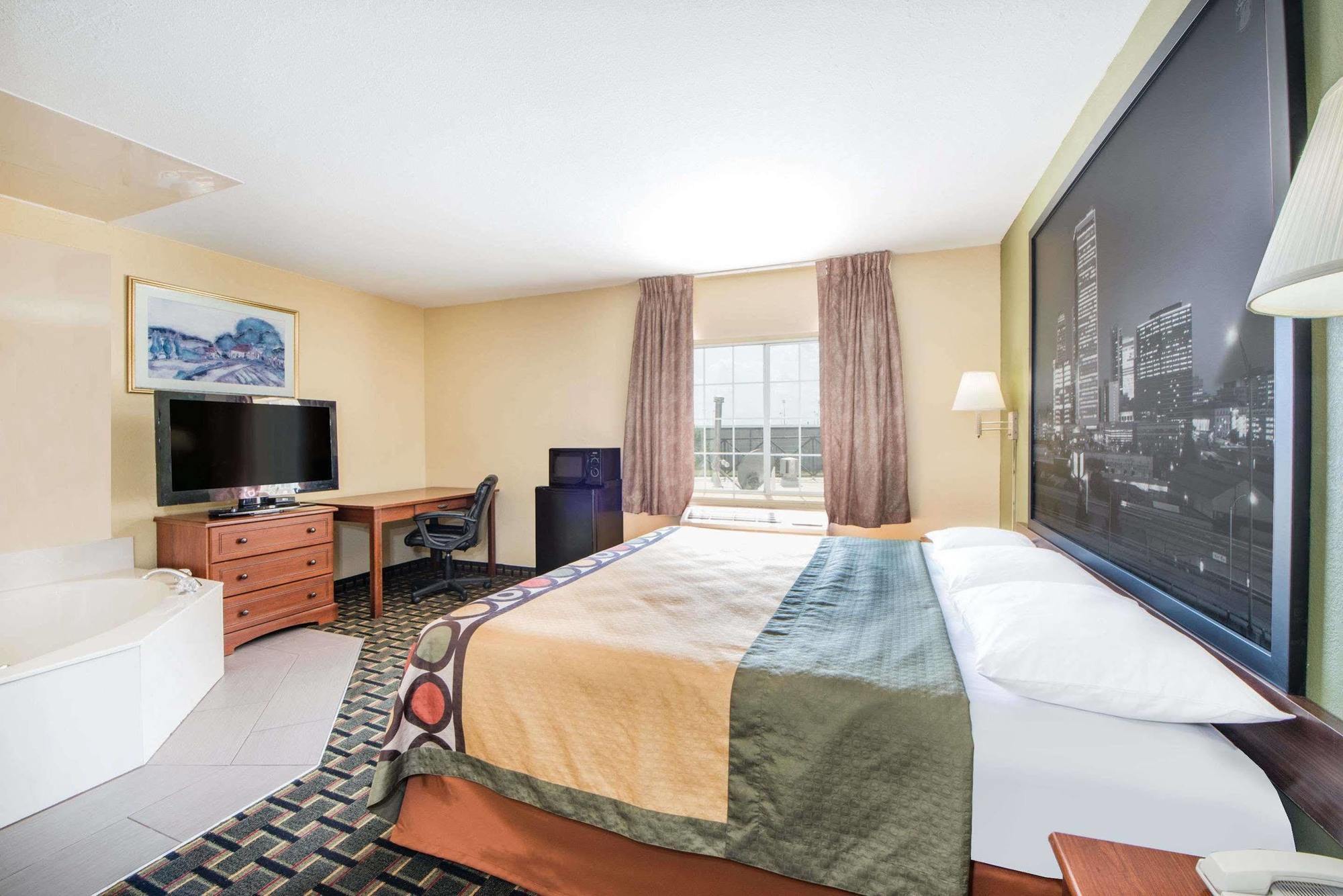Surestay Plus Hotel By Best Western Tulsa East Exteriör bild