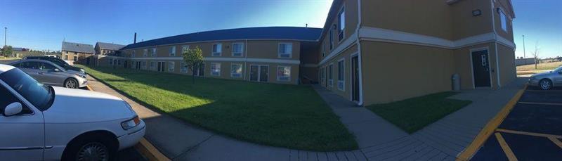 Surestay Plus Hotel By Best Western Tulsa East Exteriör bild